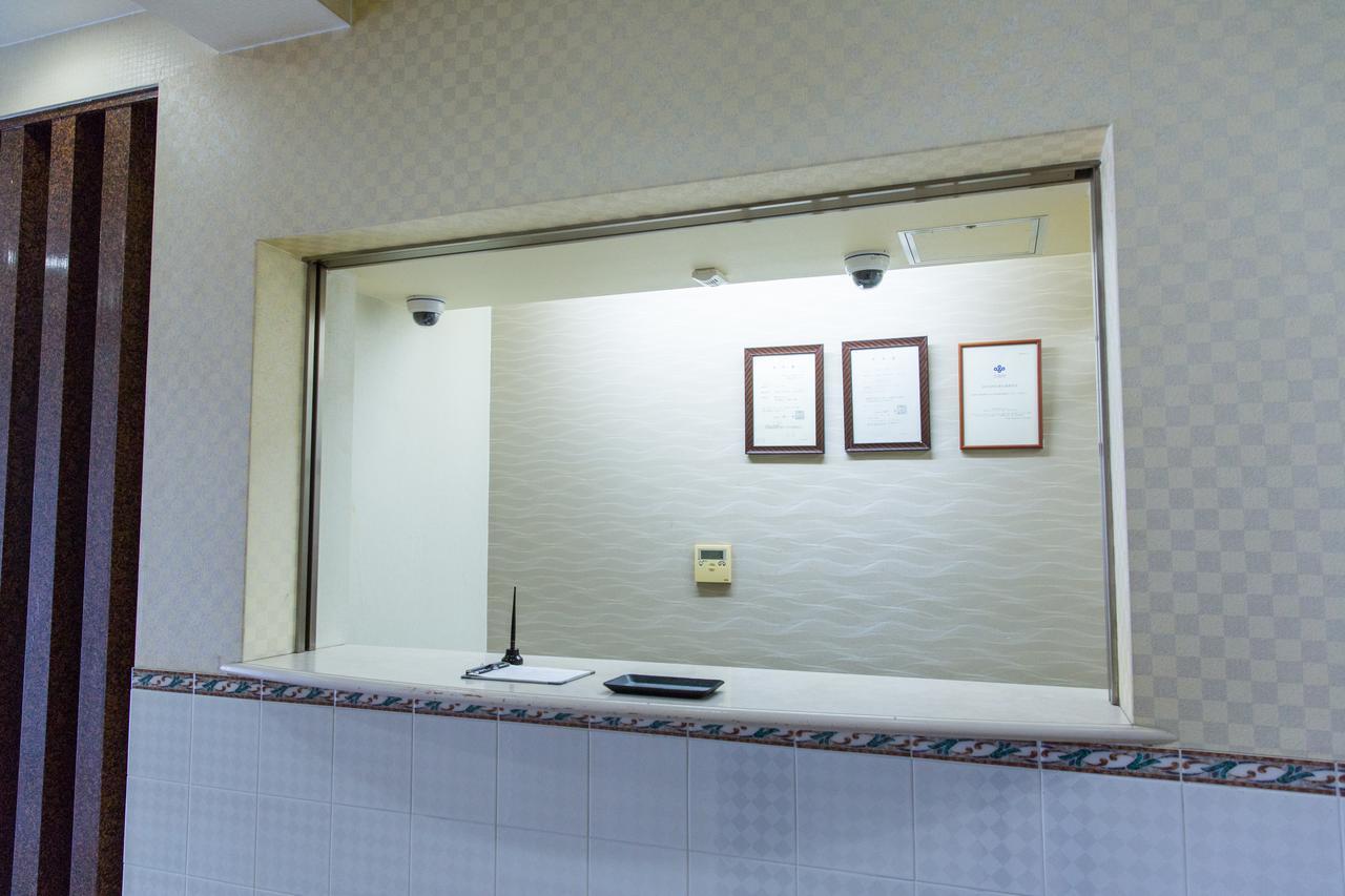 Uehonmachi Plaza Hotel (Adults Only) Ōsaka Exterior foto