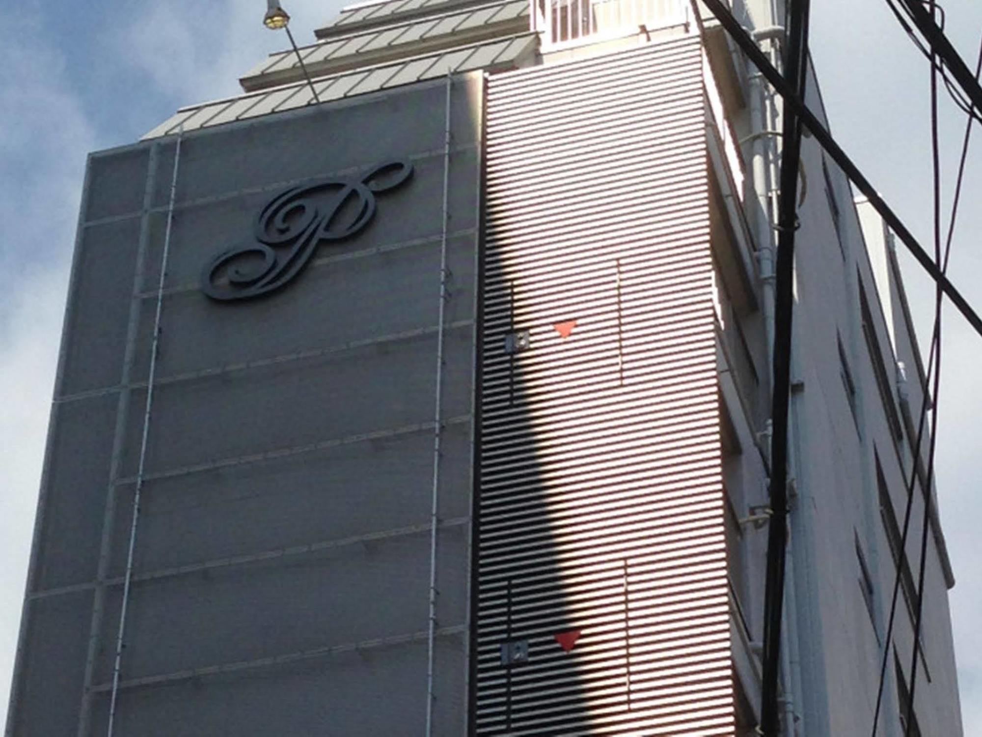 Uehonmachi Plaza Hotel (Adults Only) Ōsaka Exterior foto
